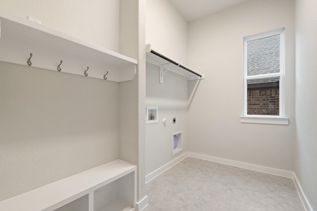 101 Old Wds Road Liberty Hill, TX 78642 - Photo 21 of 40 a view of small space