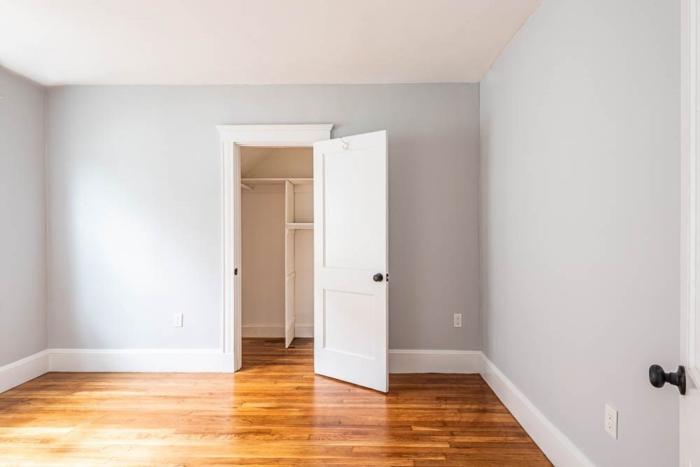 6 Rock Road Boston, MA 02136 - Photo 11 of 42 Gallery Image 11