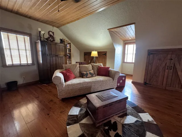 $1,100 | 6055 Trackside Road, Unit A, Chappell Hill, TX 77426