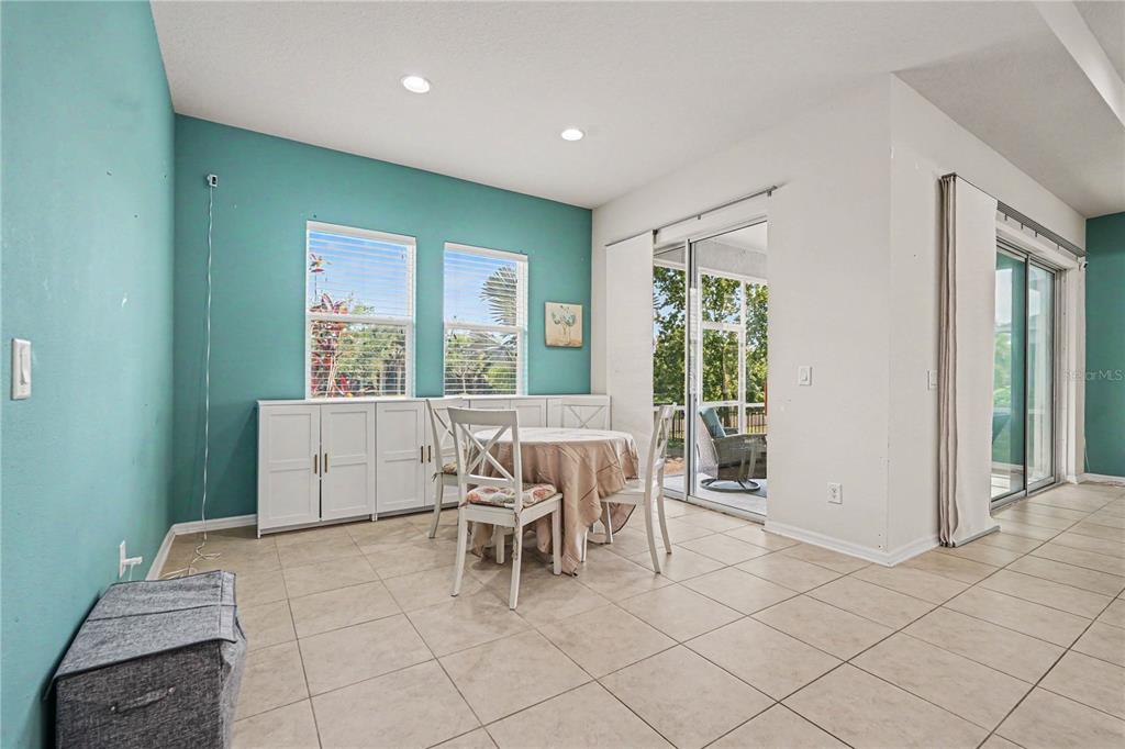204 Shell Creek Court Apollo Beach, FL 33572 - Photo 13 of 39
