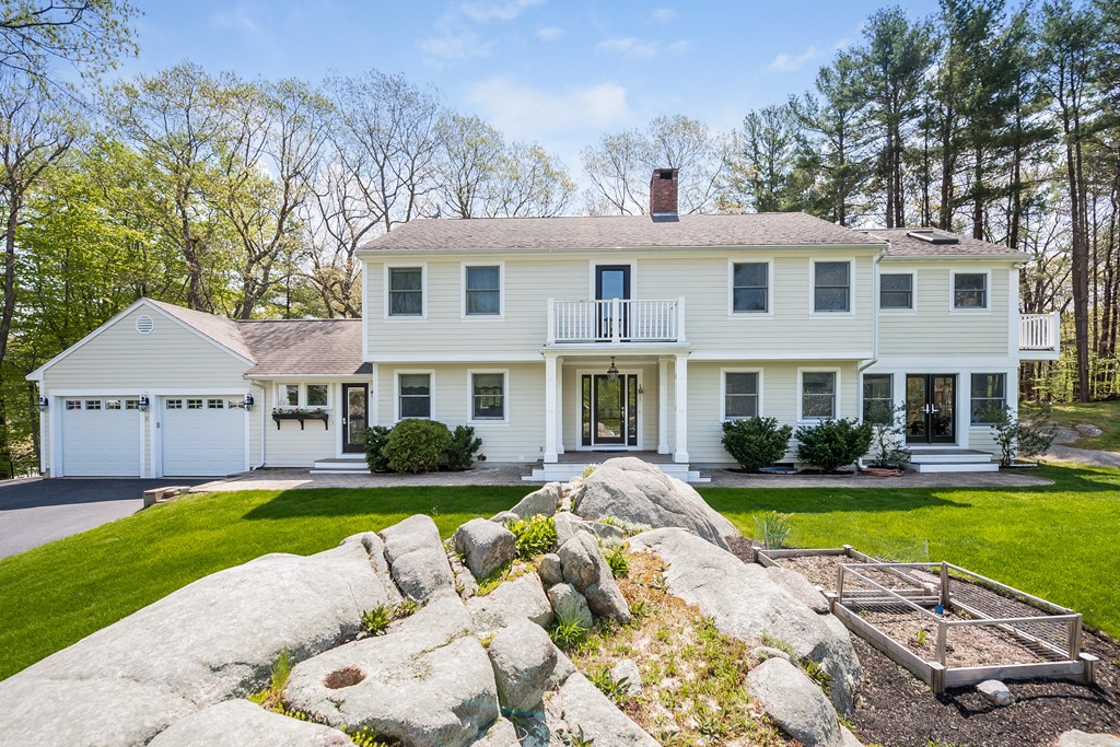 21 Woodholm Road Manchester, MA 01944 - Photo 1 of 30 Gallery Image 1