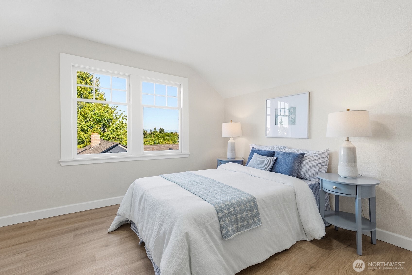 331 Northeast 53rd Street Seattle, WA 98105 - Photo 22 of 40