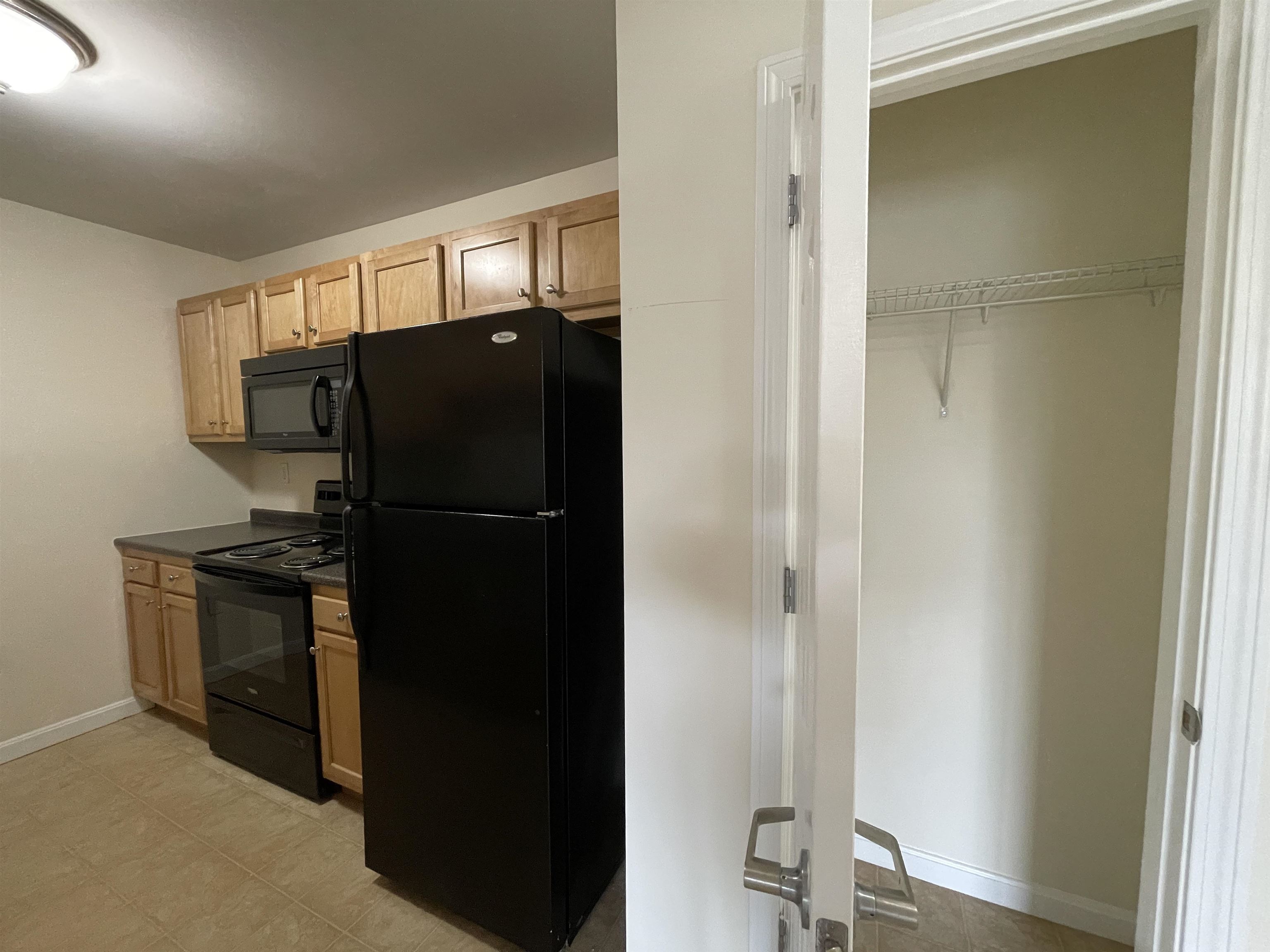 20 Sentinel Court, Unit 307 Manchester, NH 03103 - Photo 14 of 45