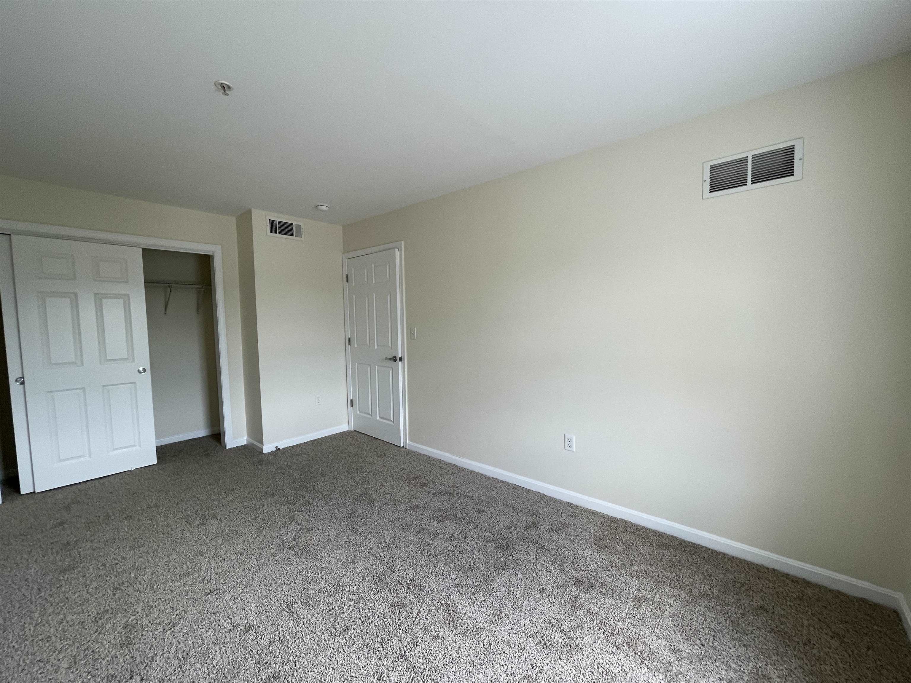 20 Sentinel Court, Unit 307 Manchester, NH 03103 - Photo 23 of 45