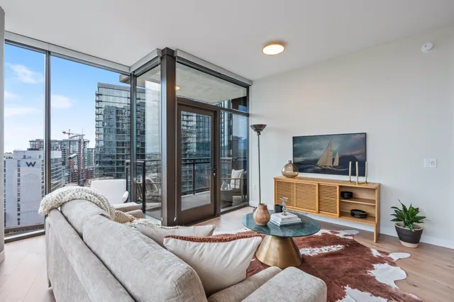 $1,056,701 | 1212 Demonbreun Street, Unit B3 (A), Nashville, TN 37203