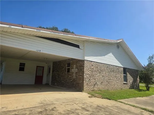 $100,000 | 129 Shanewood Drive, Marksville, LA 71351