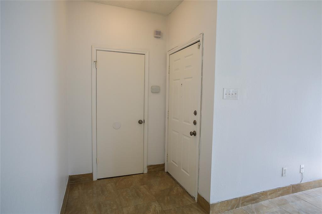 5859 Frankford Road, Unit 1102 Dallas, TX 75252 - Photo 4 of 22