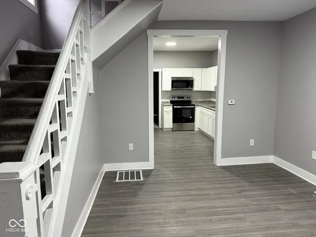 $315,000 | 945 West 28th Street, Indianapolis, IN 46208