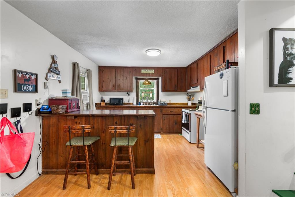 1040 Artists Way Road Danbury, NC 27016 - Photo 12 of 35