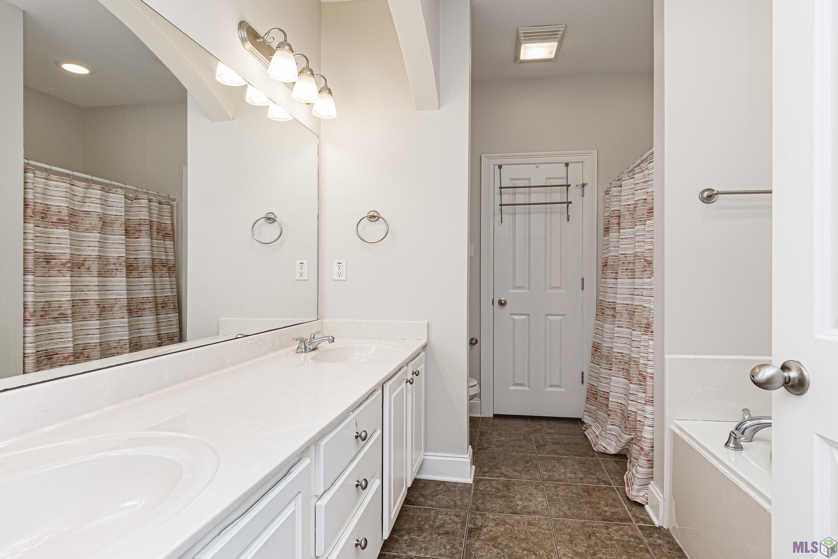 4000 Mchugh Road, Unit 54 Zachary, LA 70791 - Photo 17 of 21 Gallery Image 17