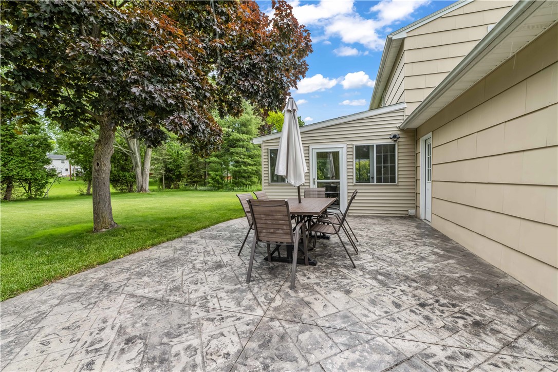 80 Maple Hill Farm Road Penfield, NY 14526 - Photo 28 of 32