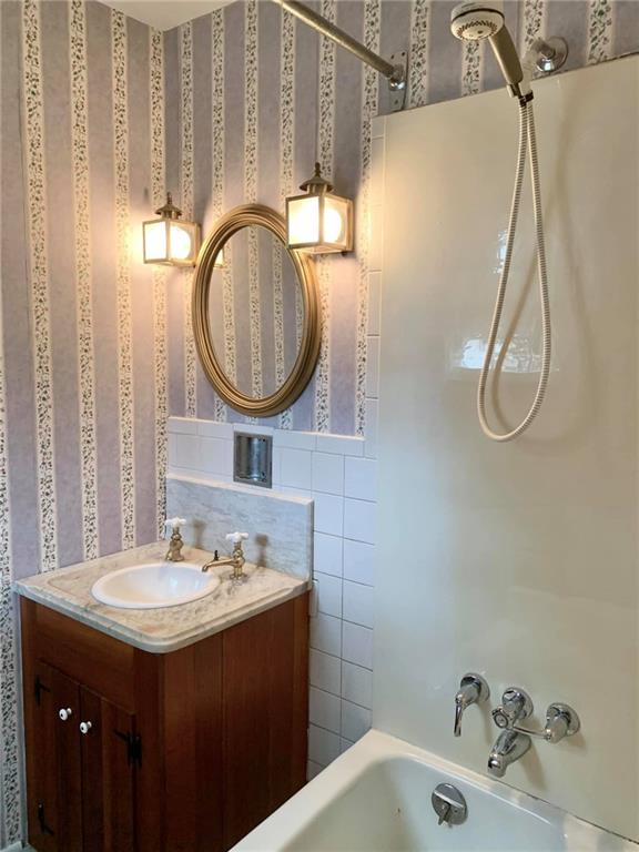 723 New Castle Road Butler, PA 16001 - Photo 22 of 25