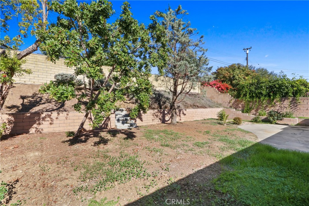 2541 Summershade Drive La Habra, CA 90631 - Photo 25 of 25 a view of a backyard of the house