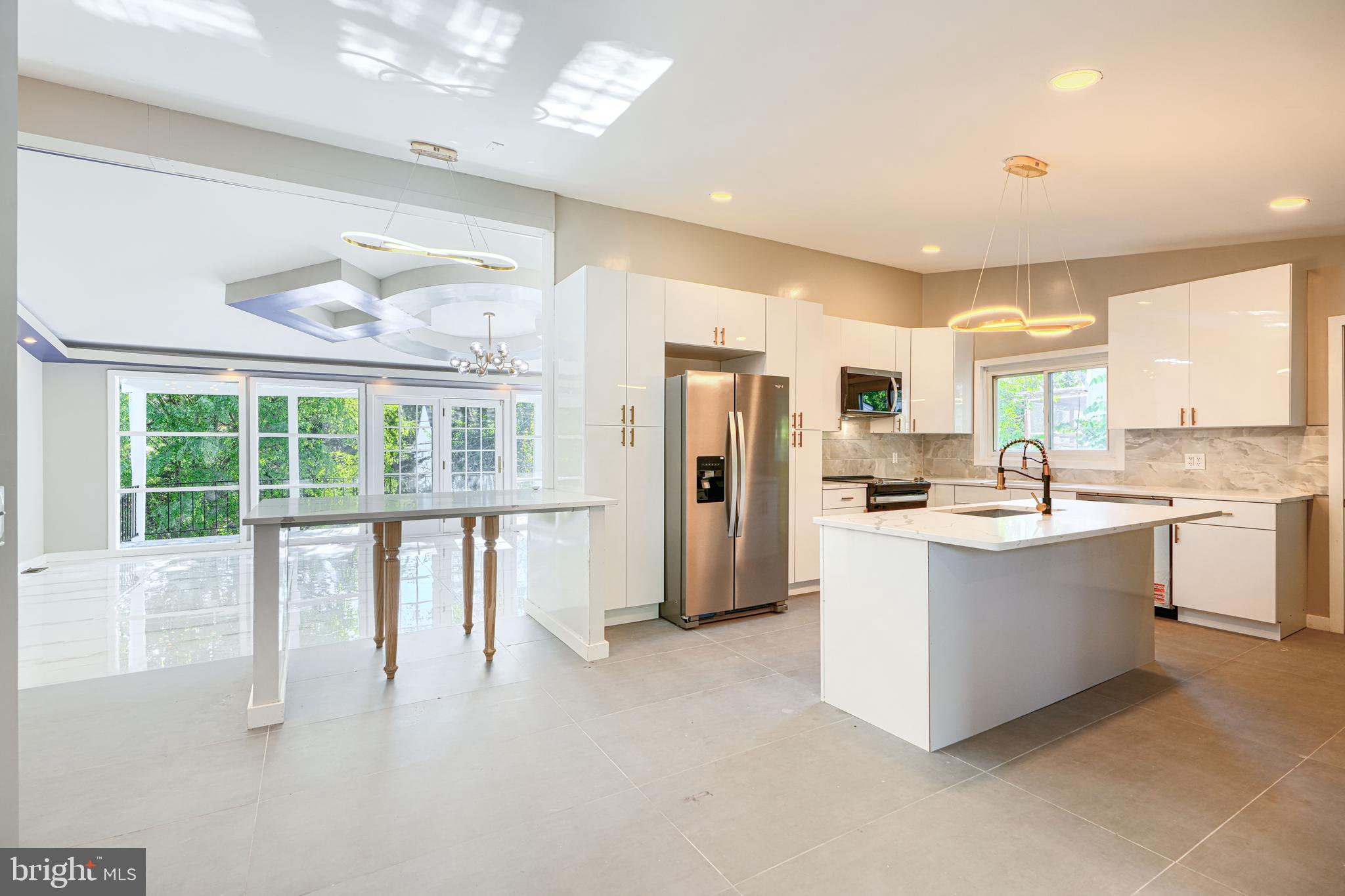 6200 Ivymount Road Baltimore, MD 21209 - Photo 14 of 71