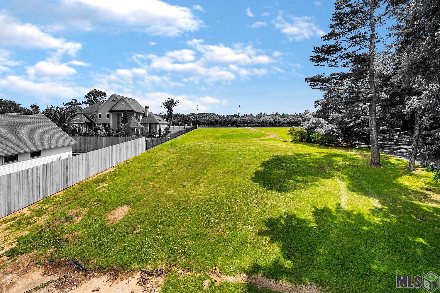 17329 Highland Road Baton Rouge, LA 70810 - Photo 3 of 10
