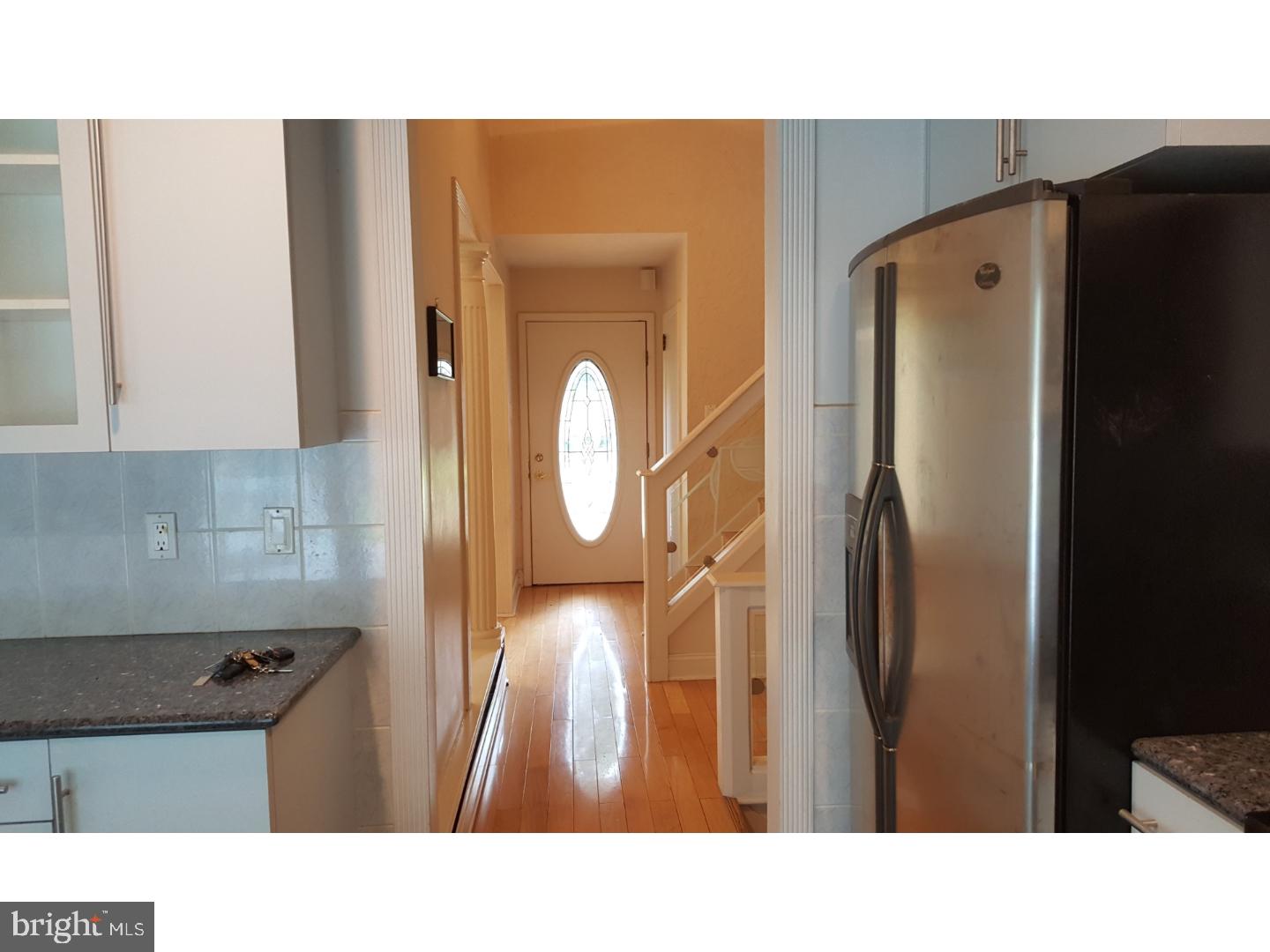103 Woodland Road Huntingdon Valley, PA 19006 - Photo 3 of 25 Foyer