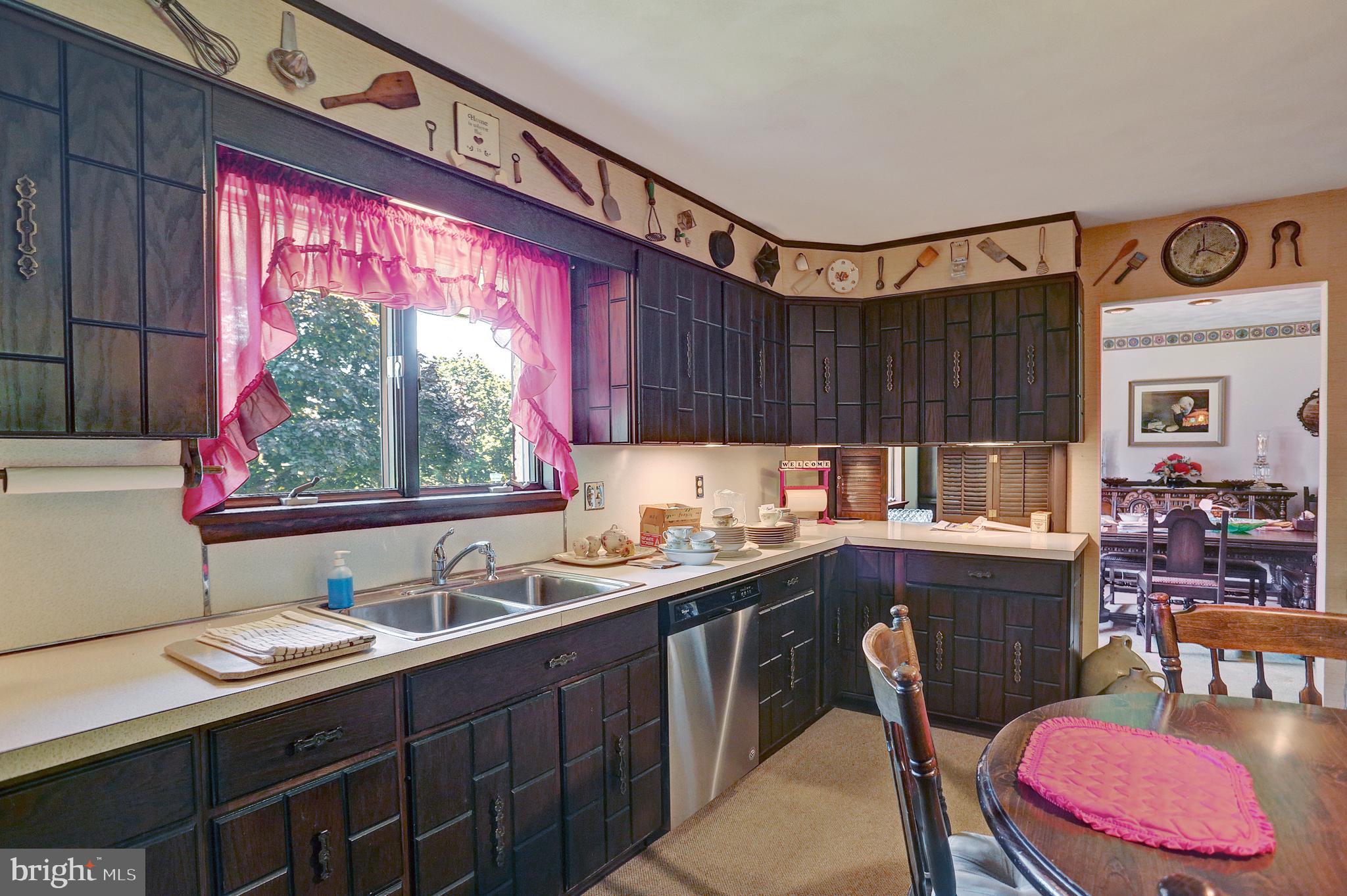 4871 Hawthorn Road Harrisburg, PA 17111 - Photo 16 of 42 Gallery Image 16