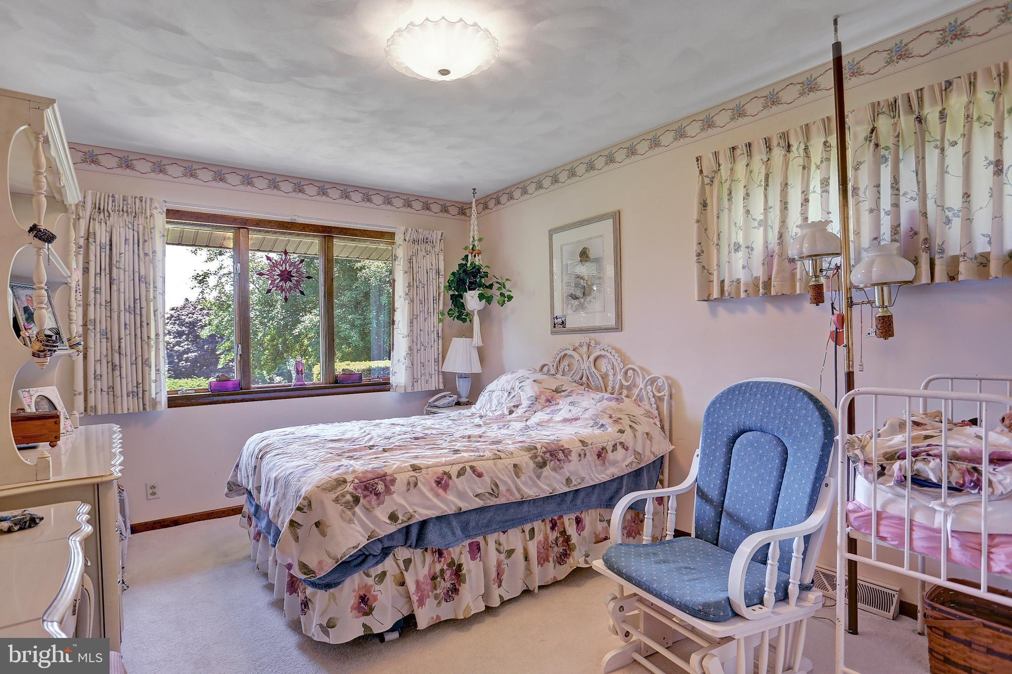 4871 Hawthorn Road Harrisburg, PA 17111 - Photo 25 of 42 Gallery Image 25
