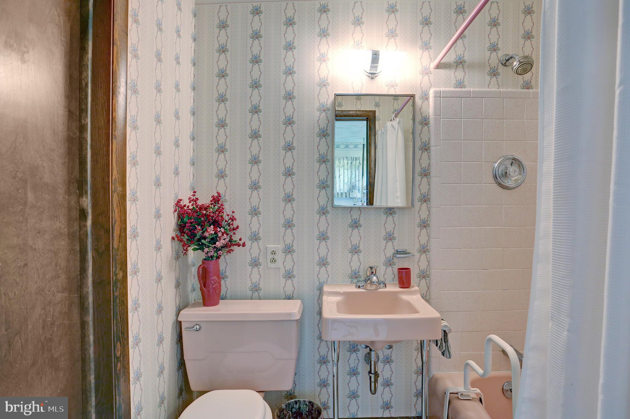 4871 Hawthorn Road Harrisburg, PA 17111 - Photo 27 of 42 Gallery Image 27