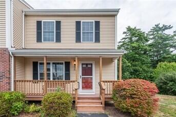30 Ridge Drive, Unit 30 Middleborough, MA 02346 - Photo 3 of 11 30 Ridge - 3