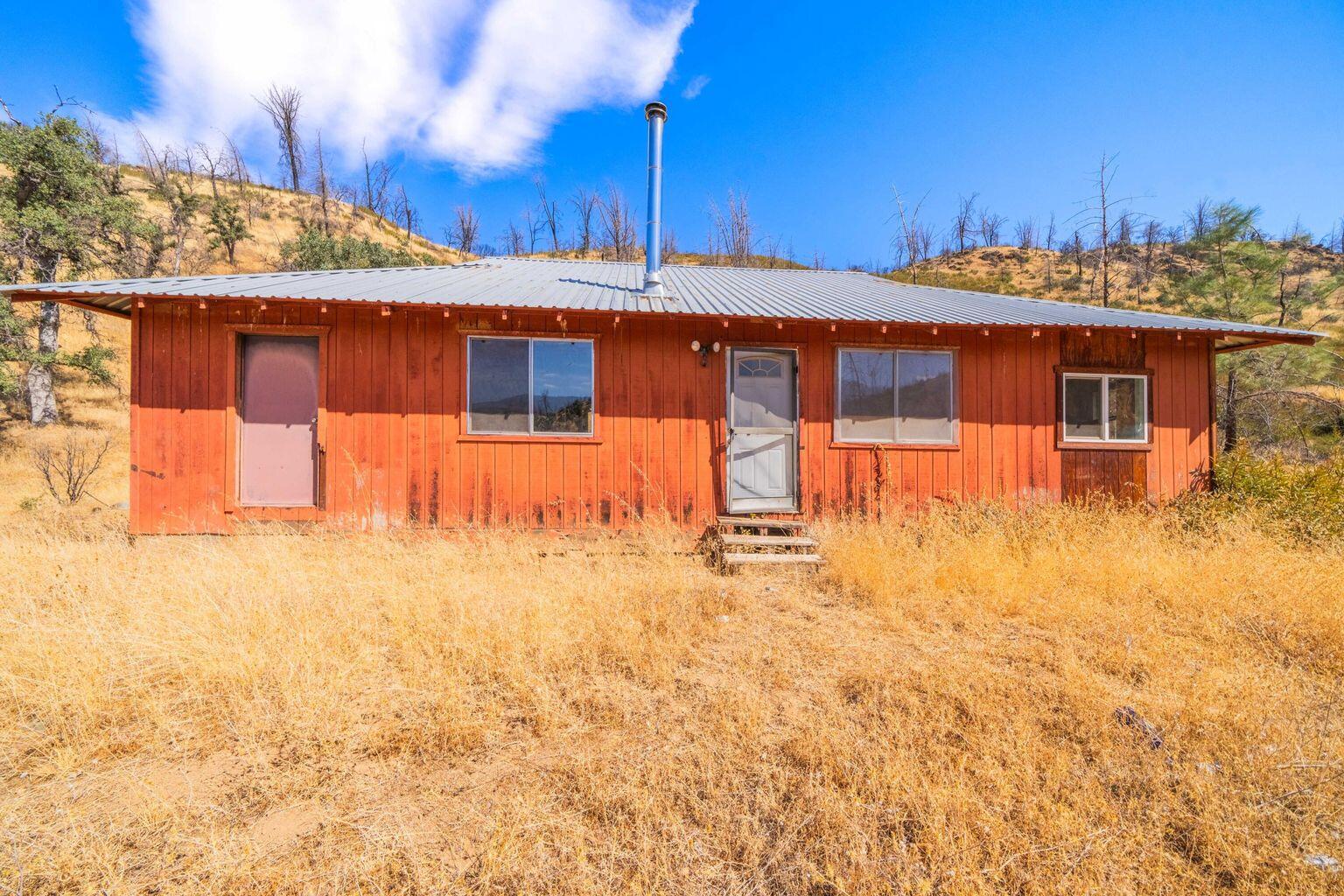 0 Vestal Road Platina, CA 96076 - Photo 5 of 34 front view of a house with a yard