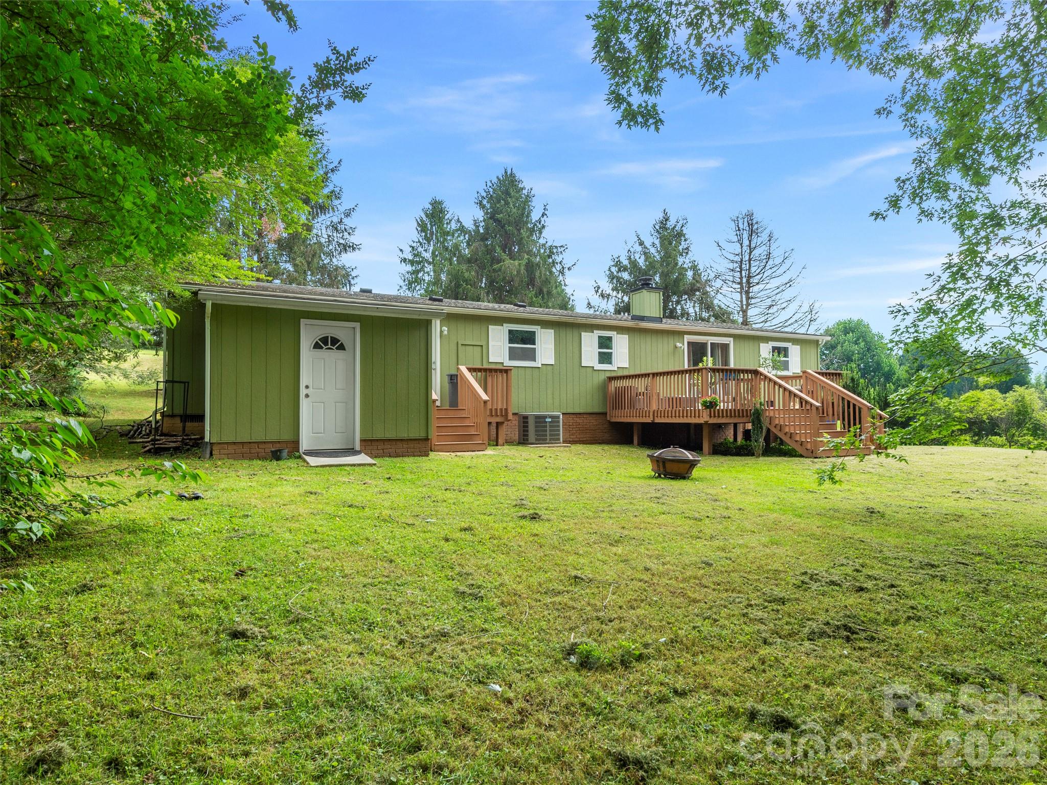 32 Reeves Road Leicester, NC 28748 - Photo 6 of 26 Gallery Image 6