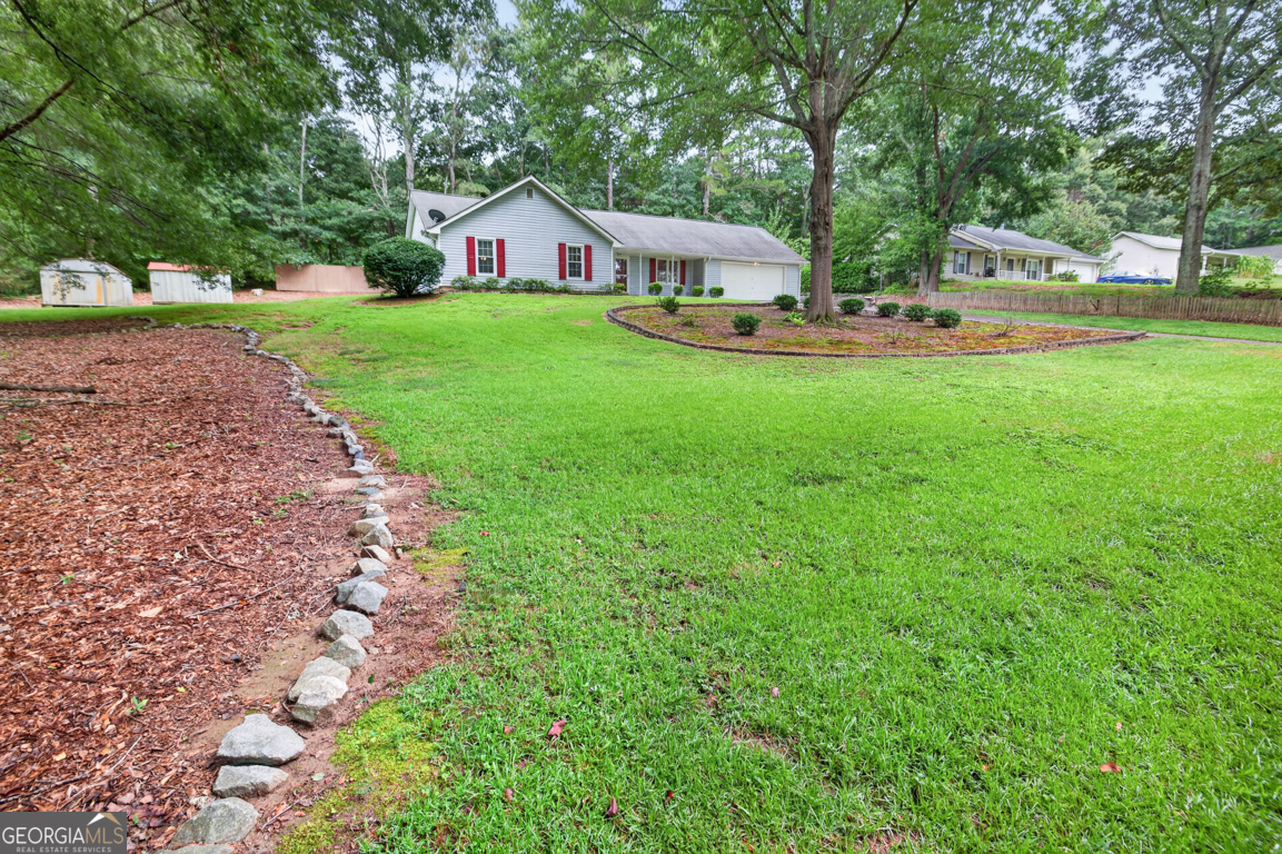 129 Springbrook Drive Auburn, GA 30011 - Photo 36 of 43