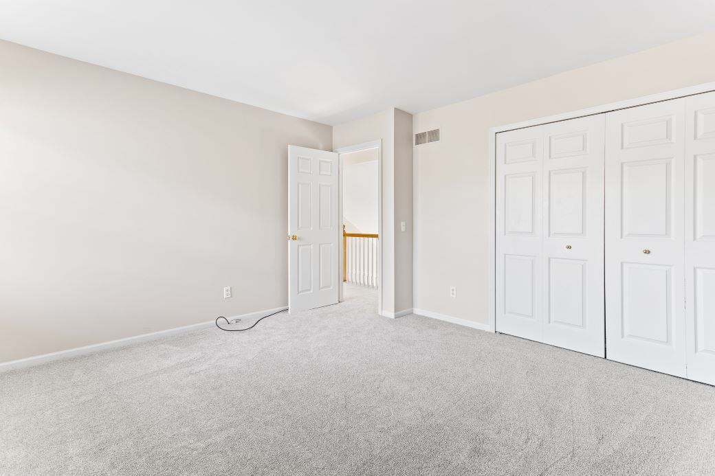 1050 Pointe Pl Boulevard Rochester, MI 48307 - Photo 34 of 50 50090838-34.JPG