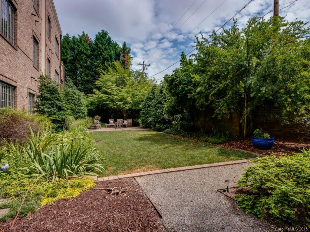 277 Queens Road, Unit 277 Charlotte, NC 28204 - Photo 11 of 16 Gallery Image 11