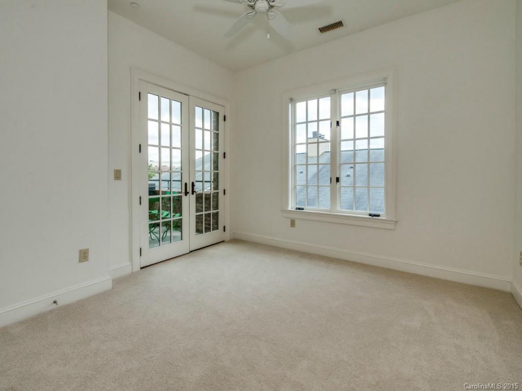 277 Queens Road, Unit 277 Charlotte, NC 28204 - Photo 14 of 16 Gallery Image 14