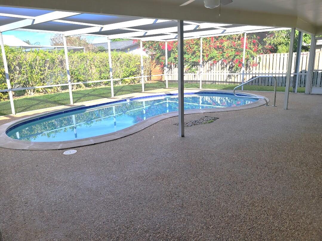 1927 Sharon Street Boca Raton, FL 33486 - Photo 15 of 23 20250128_153533 Pool and Lanai Updated