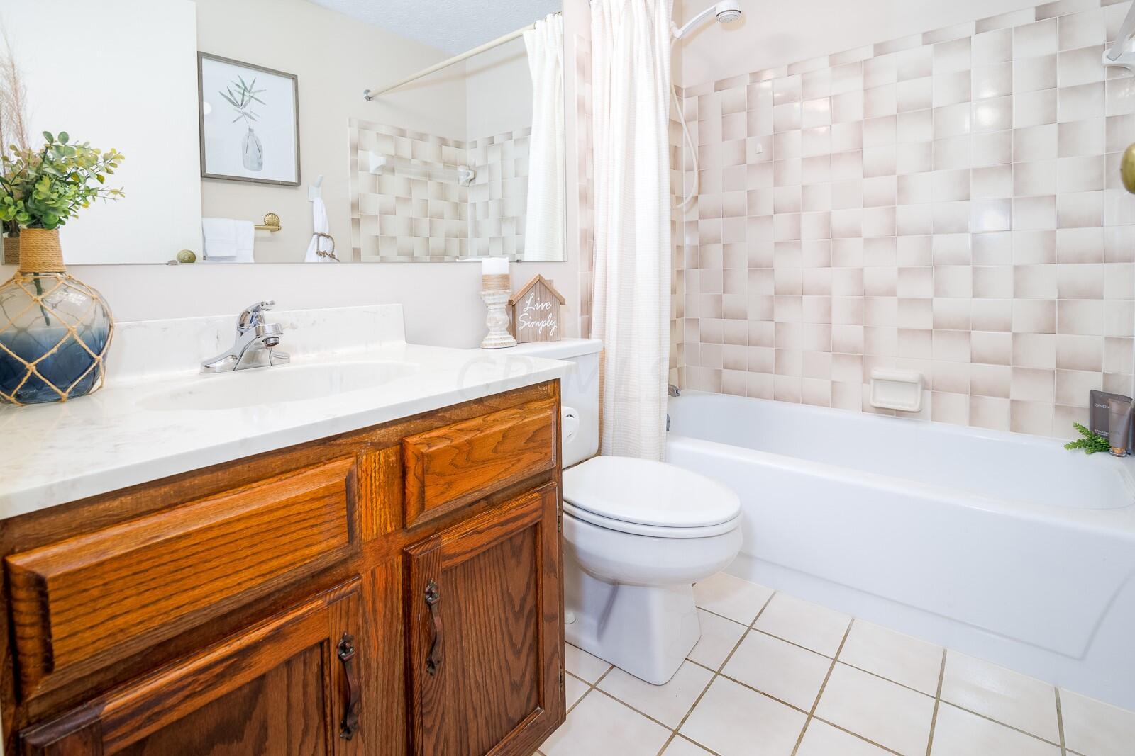 2097 Smokymill Road Dublin, OH 43016 - Photo 24 of 43 hall bath