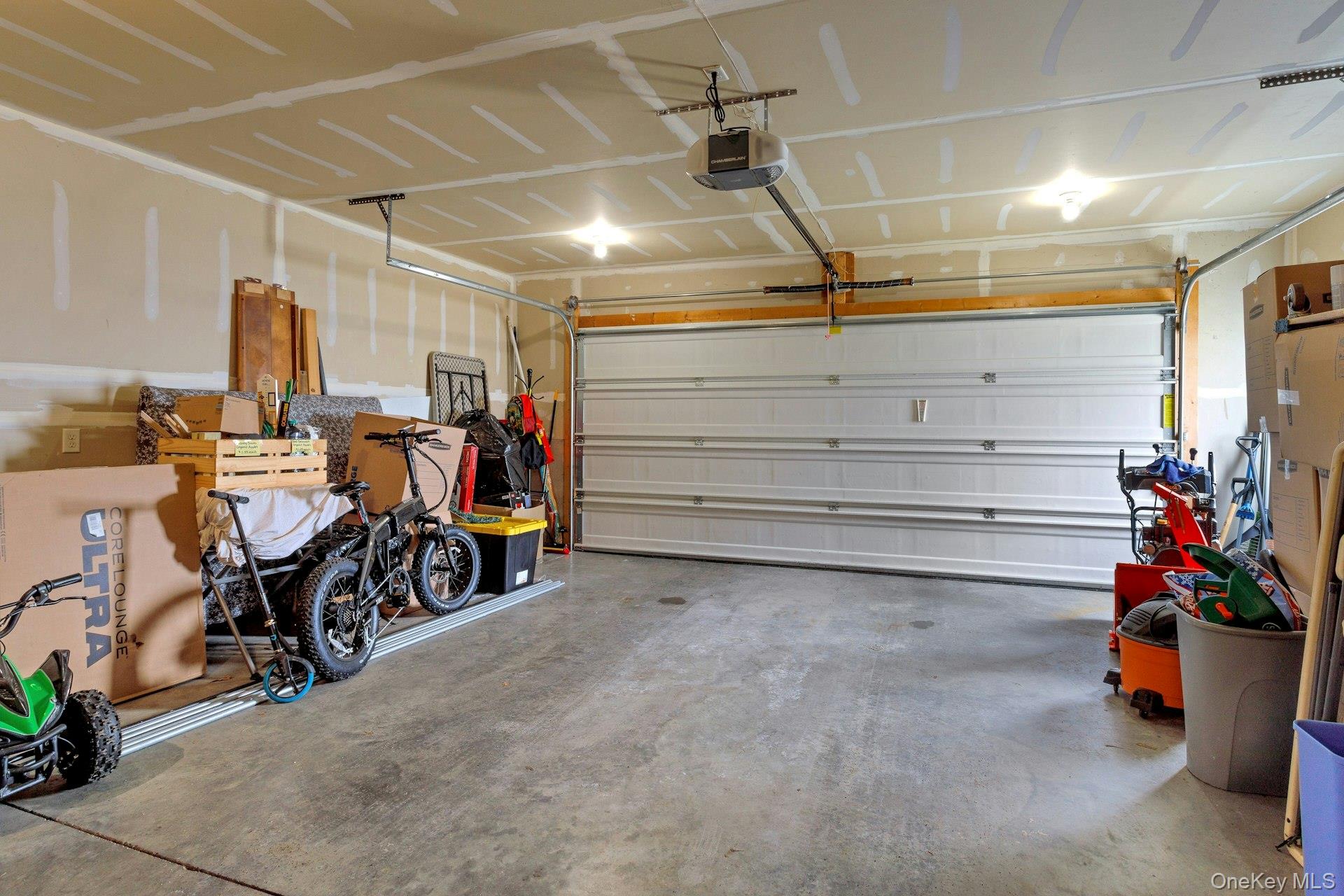 111 Logan's Way Maybrook, NY 12543 - Photo 27 of 28 2 Car Garage
