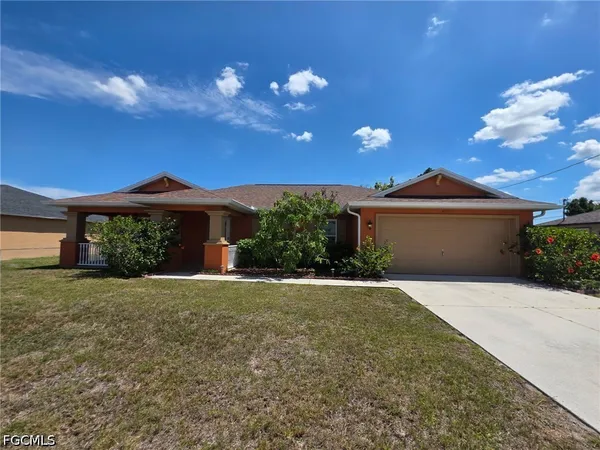 $1,945 | 4307 12th Street West, Lehigh Acres, FL 33971