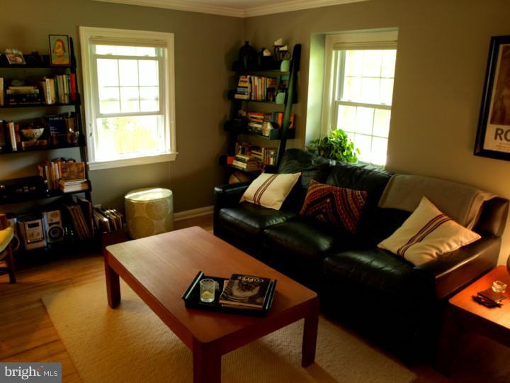 425 Haverford Road Wynnewood, PA 19096 - Photo 10 of 25 Living Room