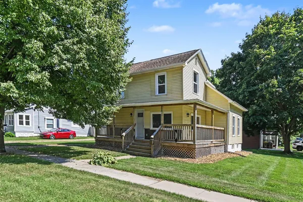$219,900 | 211 King Street, Eaton Rapids, MI 48827