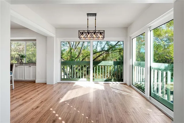 $925,000 | 858 Hudson Avenue, Unit 858, Sarasota, FL 34236