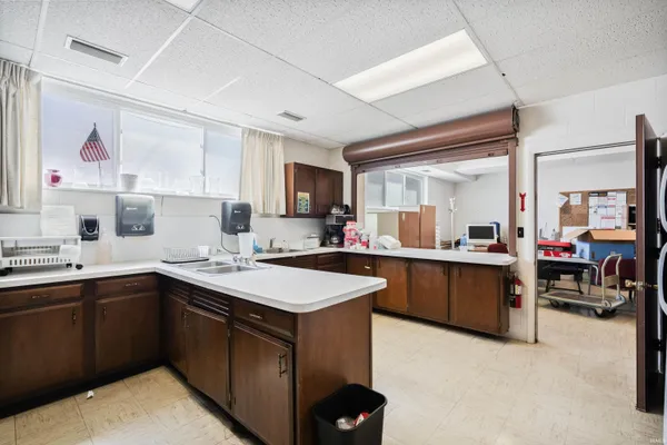 $599,900 | 618 South Main Street, Kokomo, IN 46901