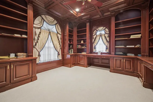 $1,350,000 | 2907 Cedar Woods Place, Houston, TX 77068