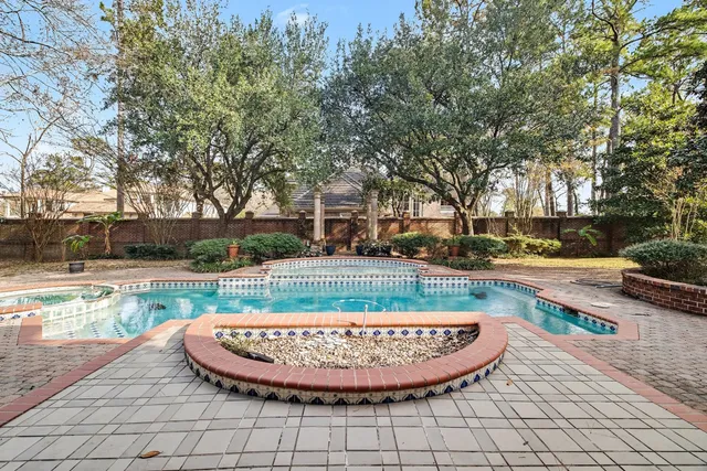 $1,350,000 | 2907 Cedar Woods Place, Houston, TX 77068