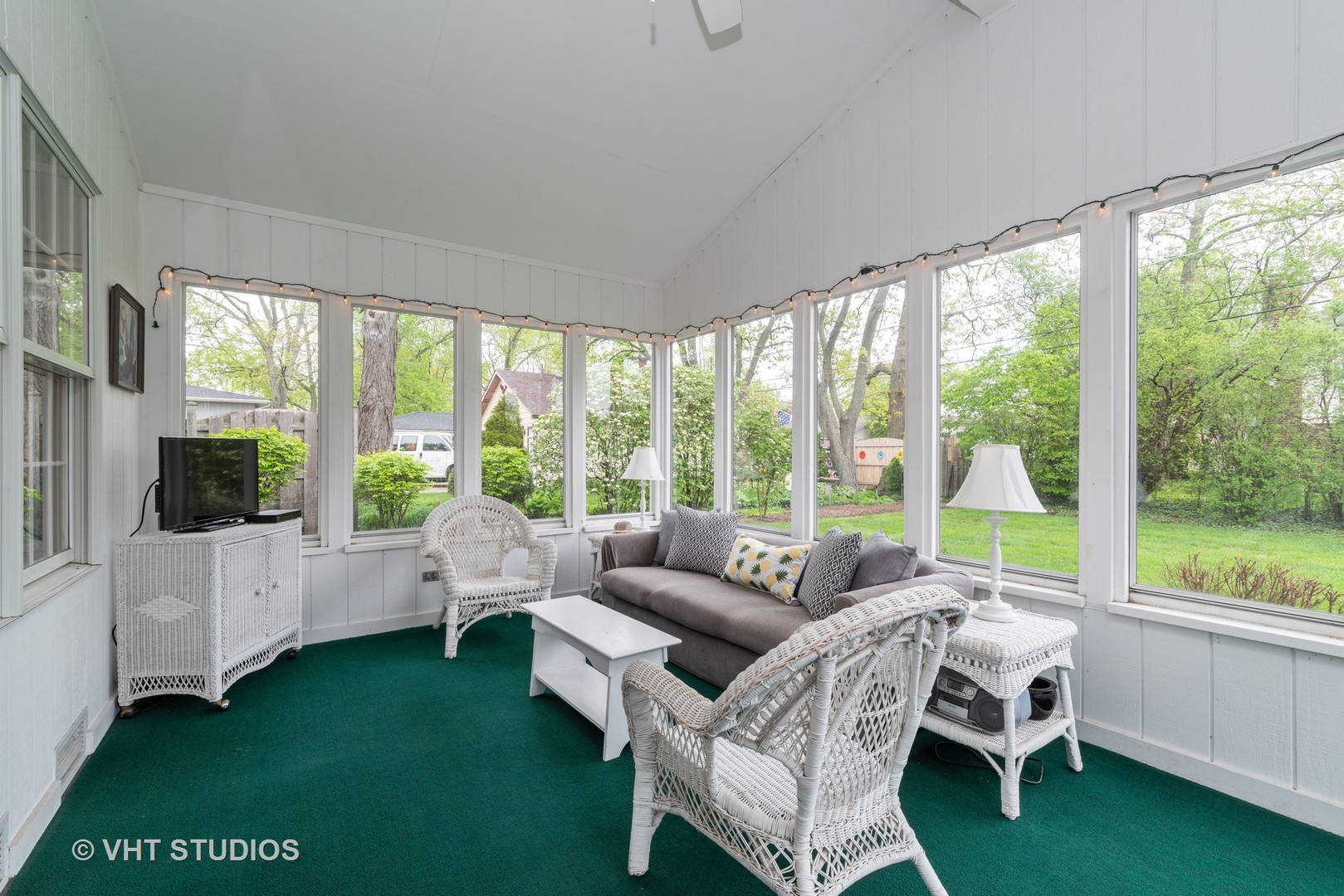 1009 Kenton Road Deerfield, IL 60015 - Photo 10 of 19