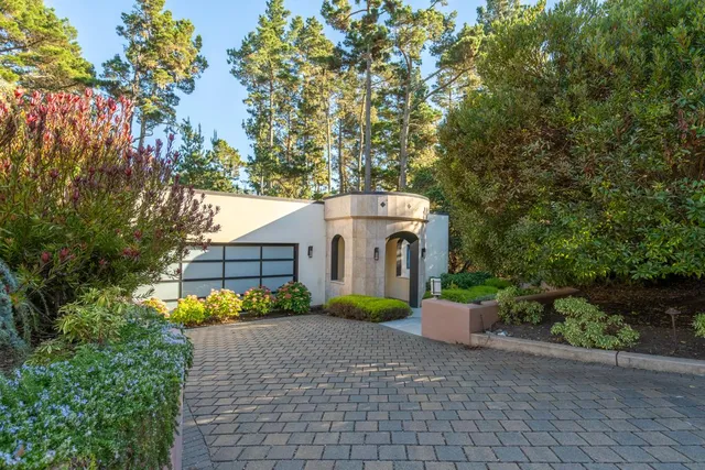 $10,500,000 | 3360 Kingsley Court, Pebble Beach, CA 93953