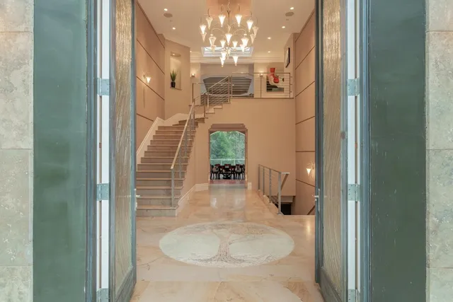 $10,500,000 | 3360 Kingsley Court, Pebble Beach, CA 93953