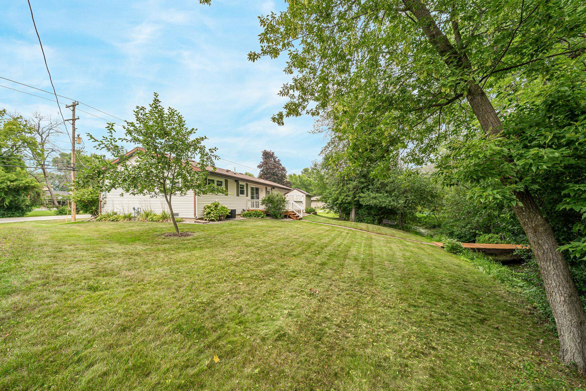 1205 Manitowoc Road Menasha, WI 54952 - Photo 30 of 37 Gallery Image 30