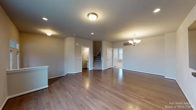 $3,800 | 2794 Ashcombe Dr., Ann Arbor, MI 48105