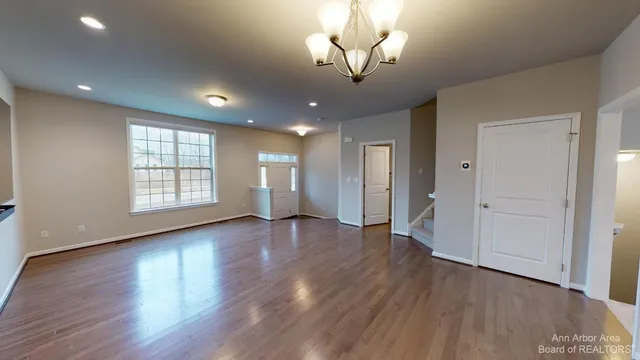 $3,800 | 2794 Ashcombe Dr., Ann Arbor, MI 48105