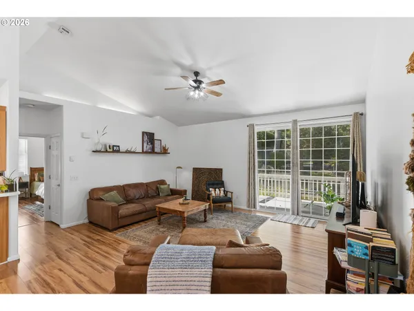 $415,000 | 1120 Lakeshore Drive, Coos Bay, OR 97420