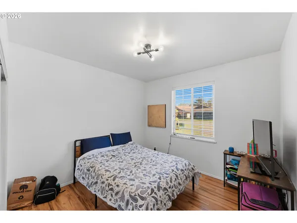 $415,000 | 1120 Lakeshore Drive, Coos Bay, OR 97420