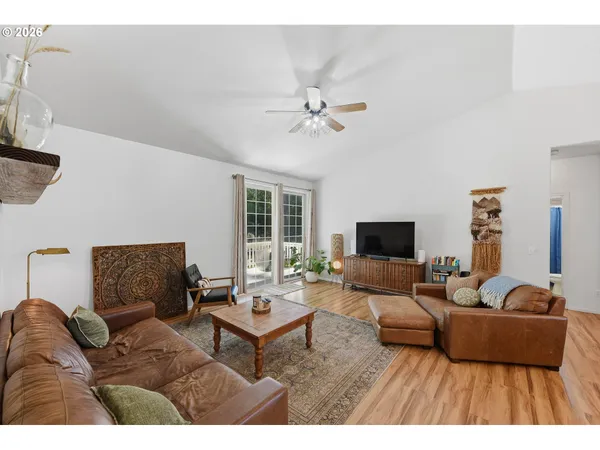 $415,000 | 1120 Lakeshore Drive, Coos Bay, OR 97420