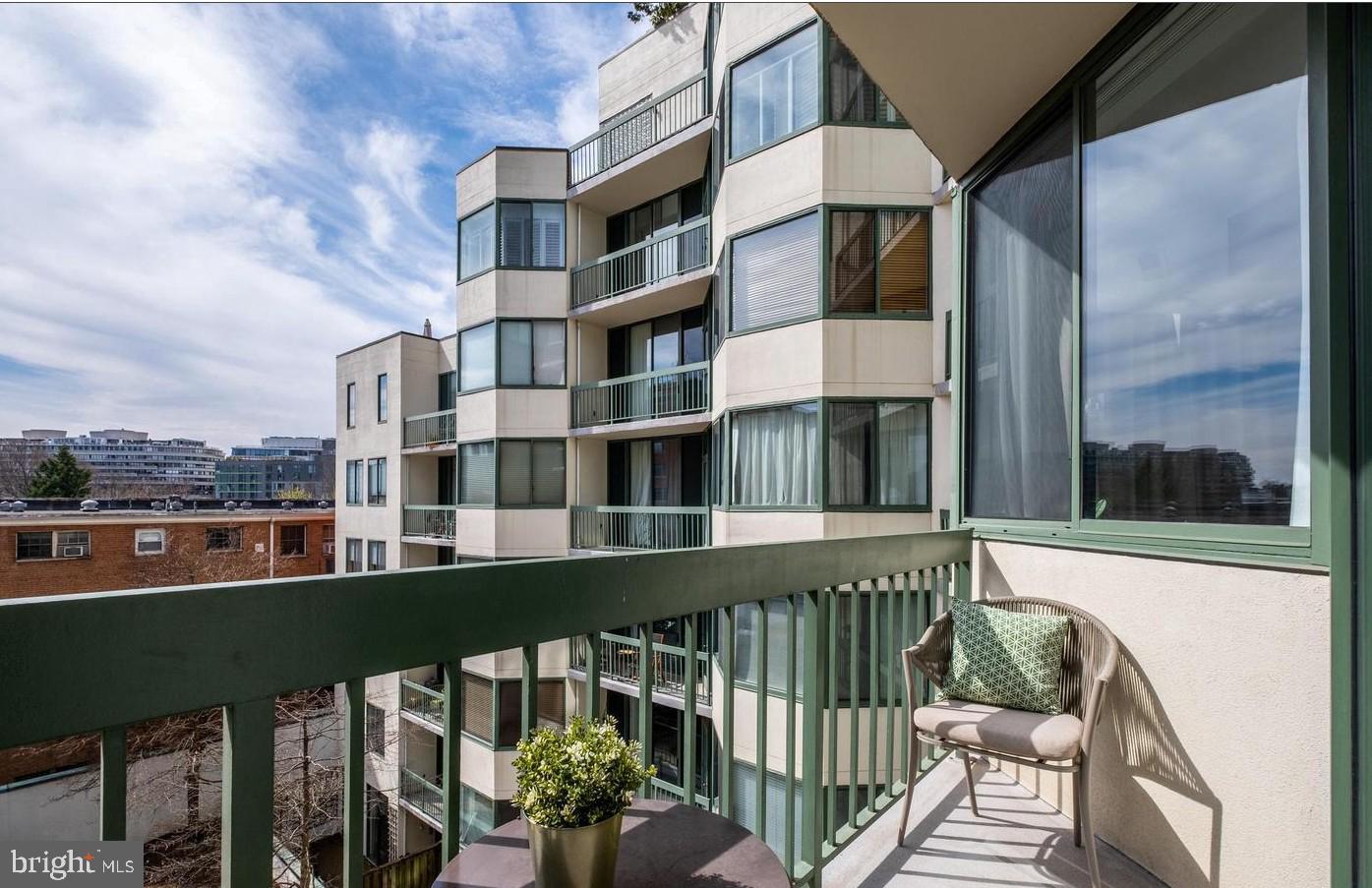 955 26th Street Northwest, Unit 506 Washington, DC 20037 - Photo 5 of 12 a view of a building from a balcony